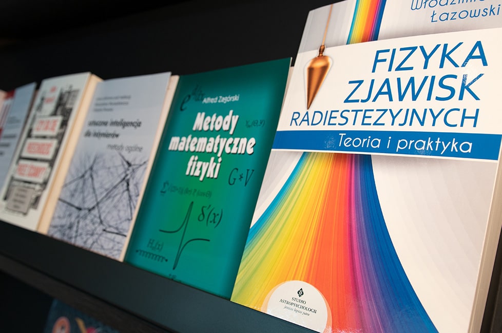 Zastosowanie Deskryptorów Biblioteki Narodowej w katalogowaniu publikacji z zakresu fizyki